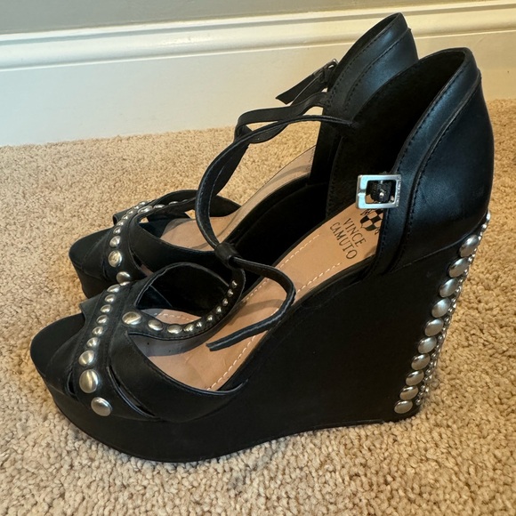 NWOT Vince Camuto Wedges - Size 7.5 - Picture 3 of 6